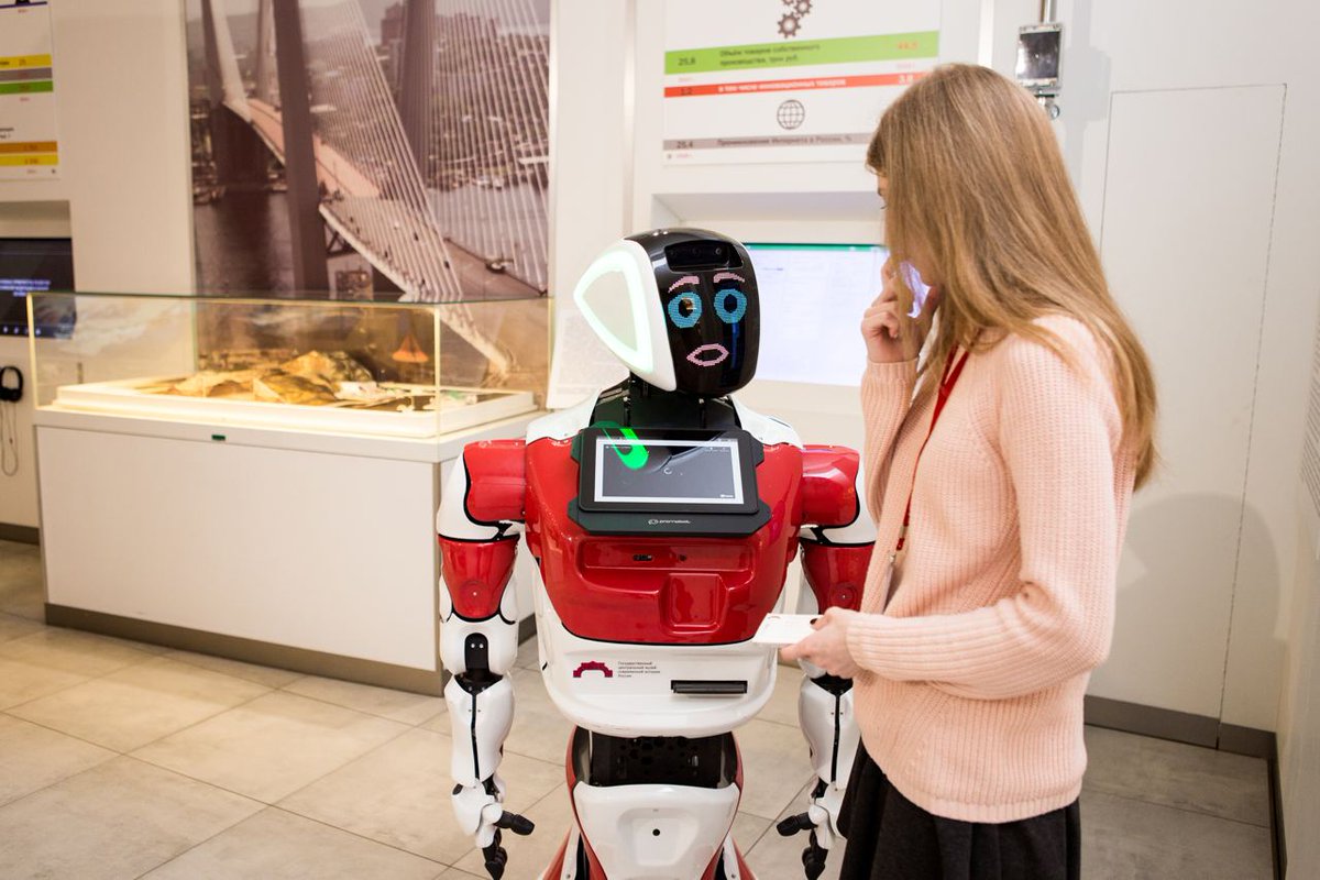 promobot's tweet image. If you ever get lost in a mall or a museum — look no further than this lovely fellow! Promobot knows everything about its workplace, including nearby restrooms, entrances, and every single store location. Operate it with voice — no contact required.

#Promobot #automation