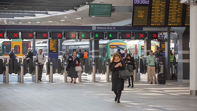 CSheridanCEO's tweet image. Almost two-thirds (62%) of managers believe the return to the #office has or will have an impact on employee wellbeing, highlighting the need for organisations to prioritise support as the UK emerges from its third lockdown.

buff.ly/33heBhB

 #mentalhealth #wellbeing