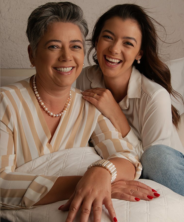 A collection inspired by Generations of Timeless Luxury and
designed to celebrate all moms.

Shop collection : ow.ly/SFuM50EFoYY

#mothersday #giftsformom #giftsforher #pearls #jennaclifford #luxury #jc #jewellery