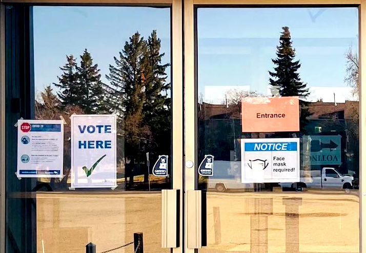 CityBrandon's tweet image. Reminder Ward 5 Residents! The By-election for the municipal ward Meadows-Waverly Ward #5 is today!

Polls are open 8:00 a.m. to 8:00 p.m. 

Learn more: brandon.ca/2021-by-electi….
#bdnmb