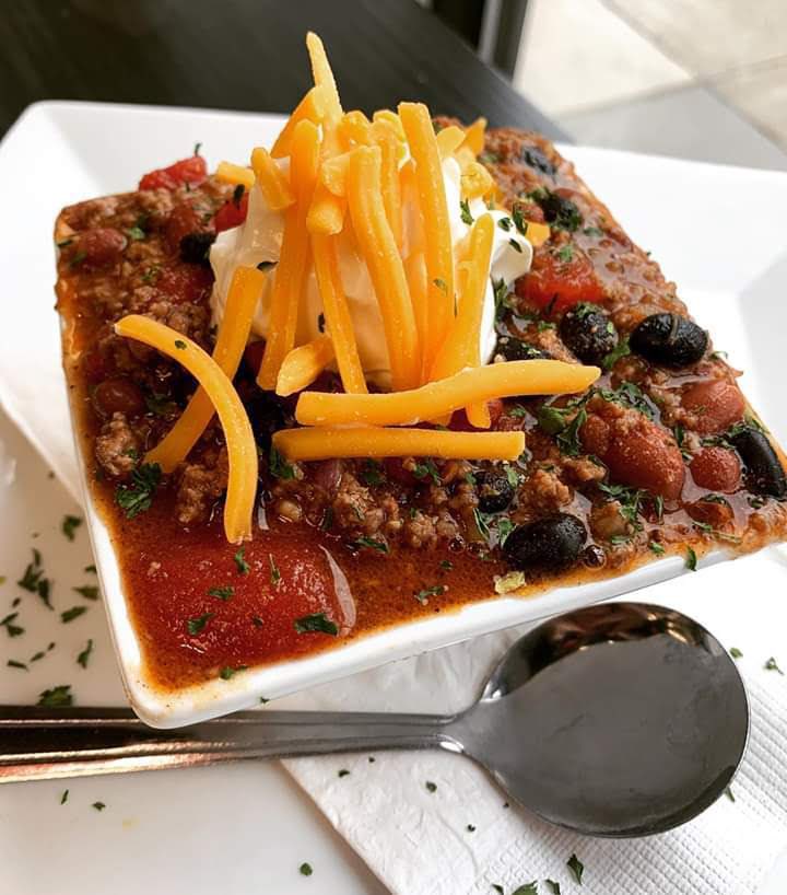 Charmedbmore's tweet photo. Today is the perfect rainy day for a big bowl of our chili! 🌩
#charmed #charmedbmore #eatlocal https://t.co/X7pVEGtTlR
