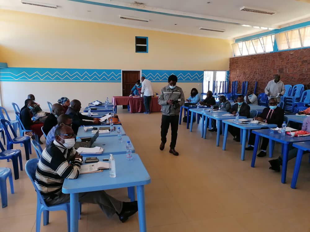 CongoMines's tweet photo. #RDC : Cahier des charges Ruashi. Le @Carter et @OCE ont facilité la session de travail du CLD Ruashi et l'entreprise @Ruashi Mining @Metorex sur les réponses à apporter aux observations de la commission d'instruction. https://t.co/joH0N707gL
