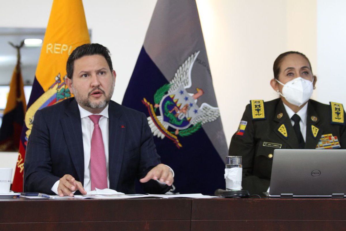 Ministerio de Gobierno Ecuador tweet media
