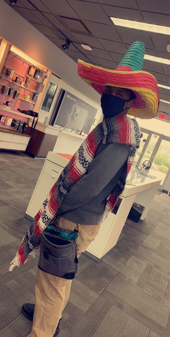 Even though this pic was a year ago. Its #CincodeMayo2021 🌮🍸