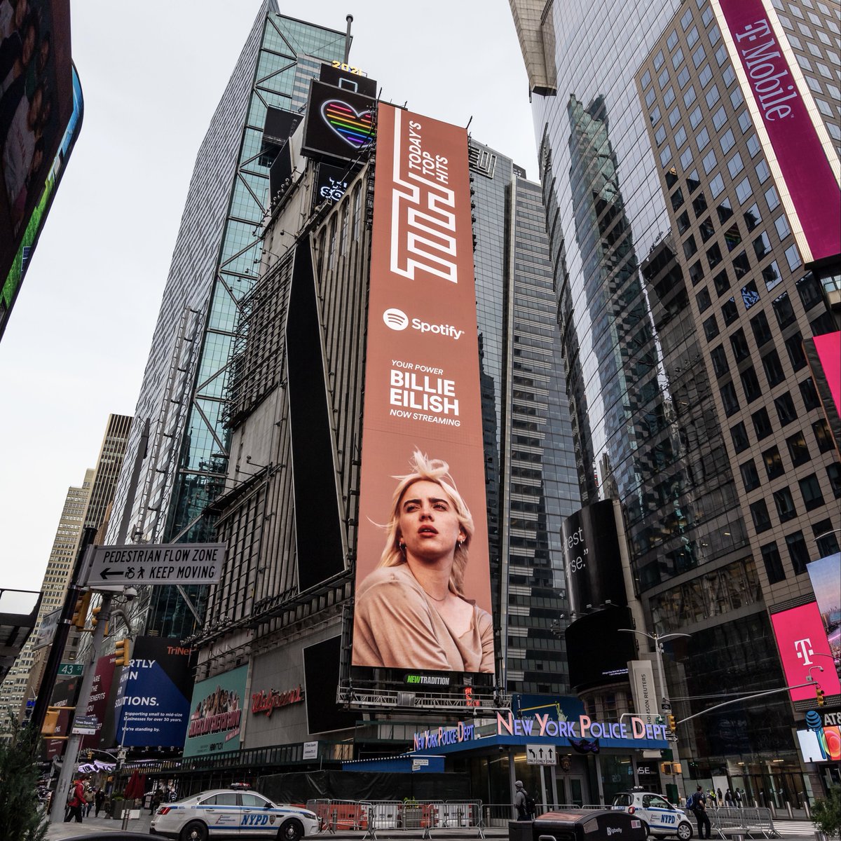 billieeilish's tweet photo. Billie Eilish - "Your Power"
Listen now on @Spotify's #TodaysTopHits playlist. https://t.co/gQOAHDJ3Lr https://t.co/FqxKv6Vl1a