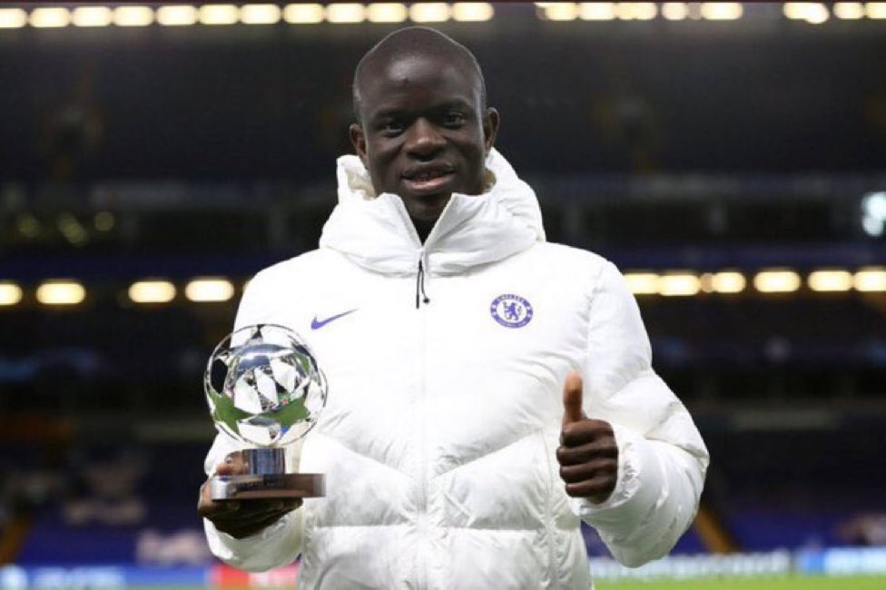 قبله على جبينك الطاهر ياكانتي 💙💙😭 #UCL