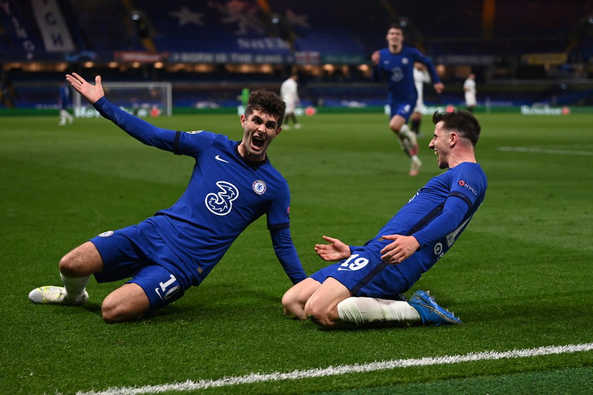 MultilinguaFC's tweet image. #SamePassion  💙💙
Chelsea is the first club ever where both squads, men and women reach the Champions League final in the same season.

#LetYourPassionSpeak
#EnglishThroughFootball