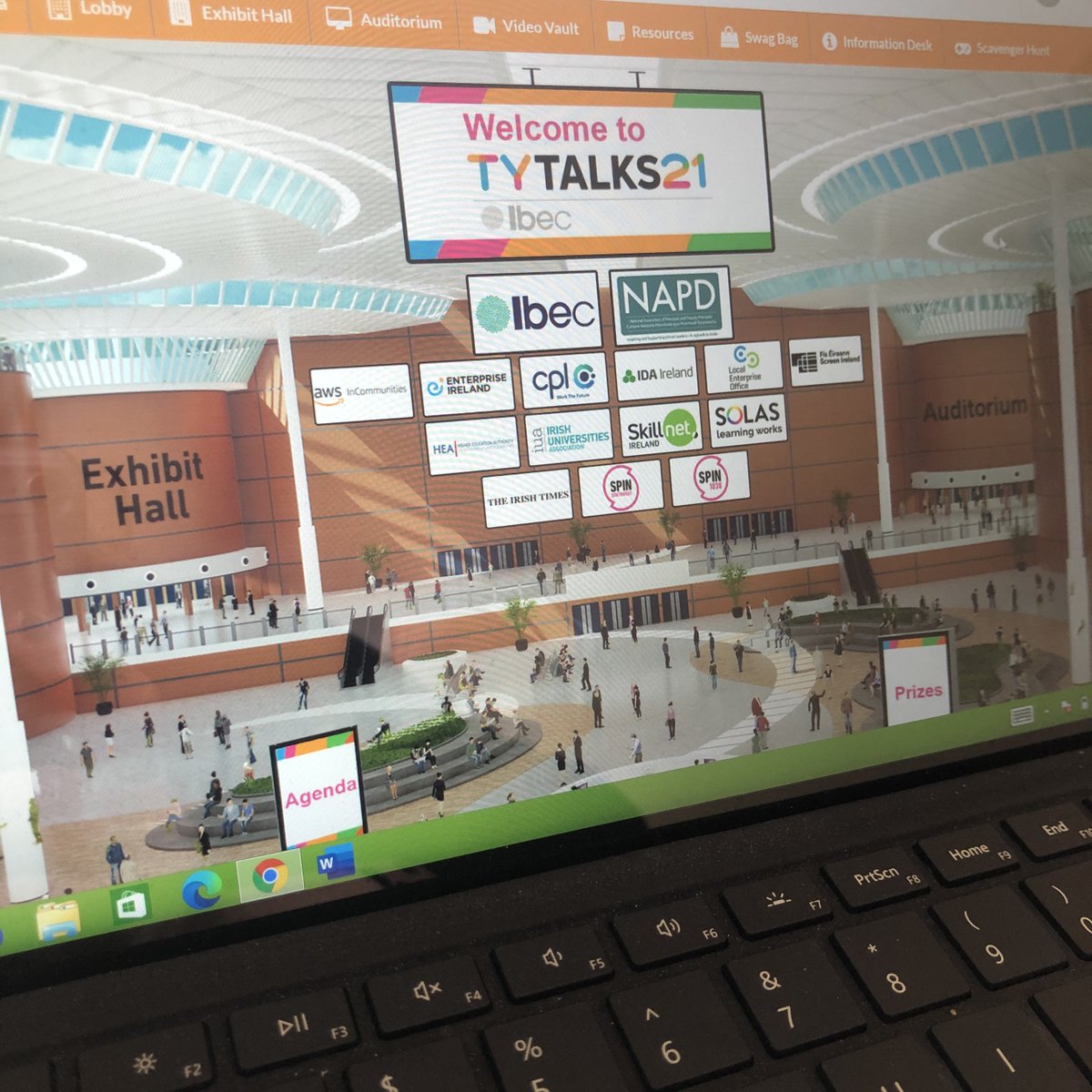 OaklandsCC's tweet image. Transition Year students had an excellent TY21 informative conference today about careers and future opportunities from the INEC through the @NAPD_IE .