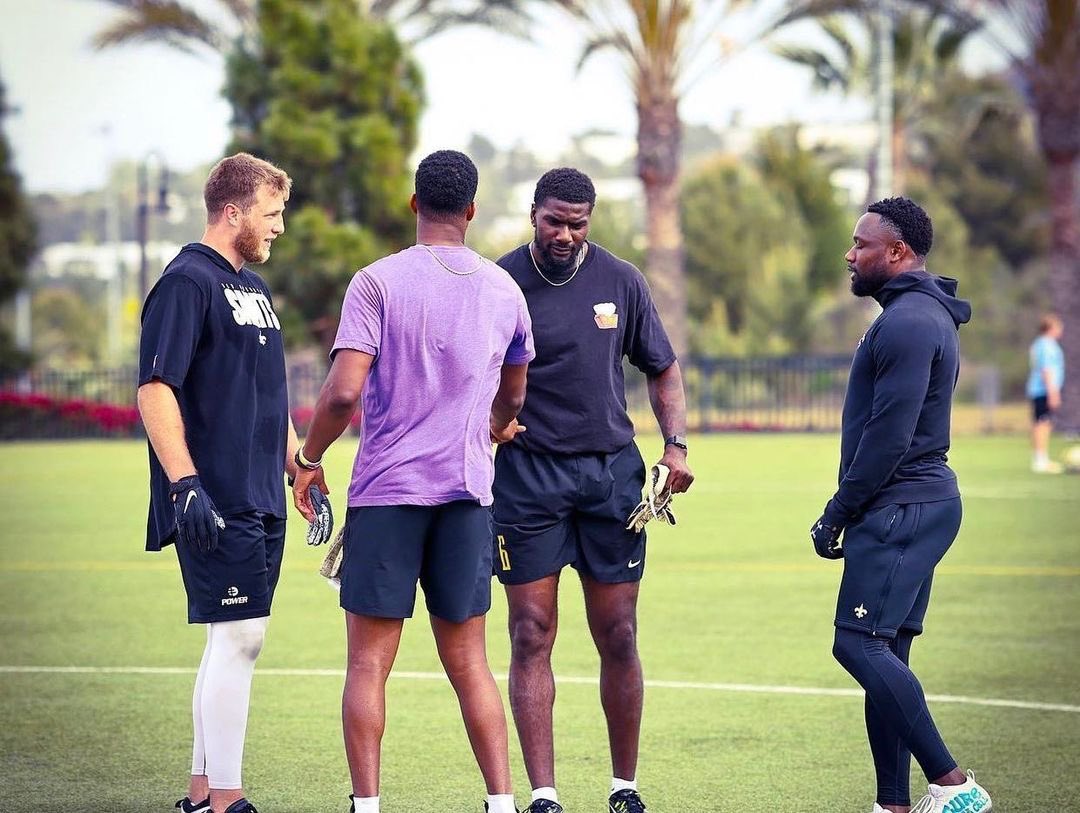 LogansTwitty's tweet photo. When Jameis Winston said he’s out working everybody at his position this off-season, he meant it.

Per social media he’s been to San Diego training with Drew Brees’ trainer, Todd Durkin. He’s also worked with Fox Sports’s Jay Glazer while getting work in with Saints’ teammates. https://t.co/Bc4kQlKflv