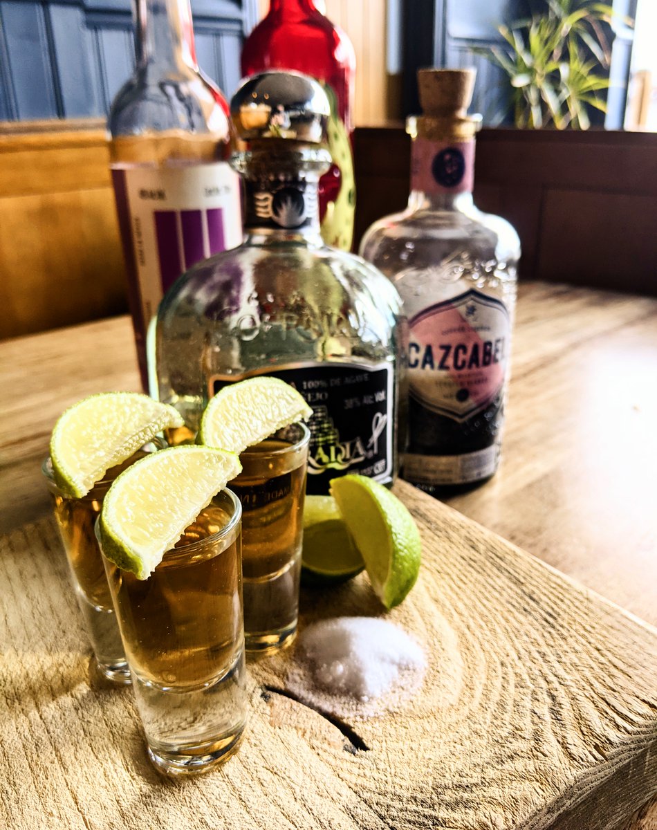 Just because it's the middle of the week doesn't mean that you can't enjoy some festivities! It's Cinco De Mayo which means now is the perfect time to try out that fancy Tequila that I know you've been eyeing up!