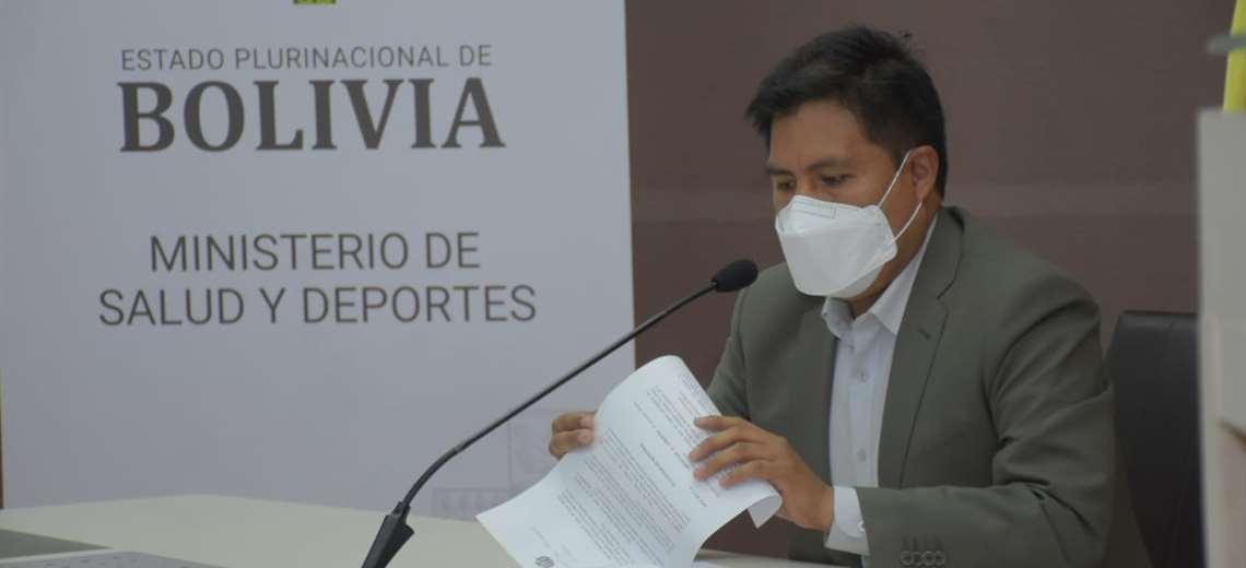 Ministro de Salud nombró a una empresa privada como representante de Bolivia para comprar vacunas | EL DEBER bit.ly/3usW3qQ