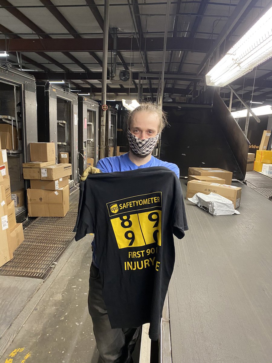 Ups5220's tweet photo. Congrats to our newest preloaders for 90 days injury free. @jahenson_ups @thuberb22 @jrindafernshaw @ericgriffin86 https://t.co/tu4AgxqEKi