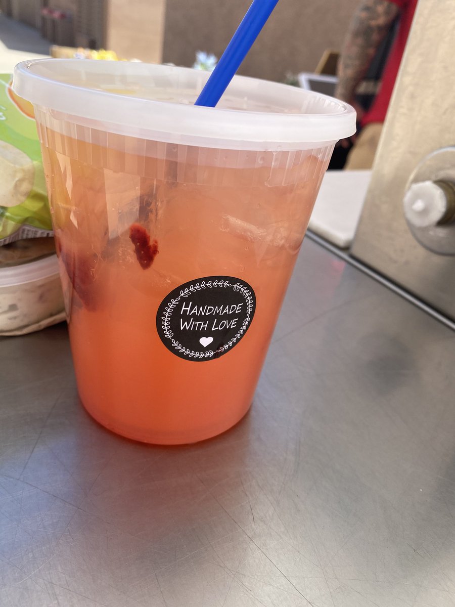 Day 3 of teacher appreciation was the best one yet: lunch for our teachers and staff! Thank you so very much executive team and governing board. We feel very spoiled. Borman Astros are feeling the love. 💕<a href="/BormanCSD83/">Borman Elementary</a>