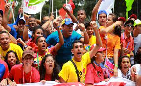 #5May|  🇻🇪 ¡SEGUNDA ETIQUETA DEL DÍA! ⏩  

#ChambaJuvenilProduciendo
 
Gran Misión Chamba Juvenil impulsa con fuerza el desarrollo productivo de la Patria. Lealtad a toda prueba a la Revolución Bolivariana.

¡Venceremos! <a href="/ChiristoferA/">chiristofer Alma</a>