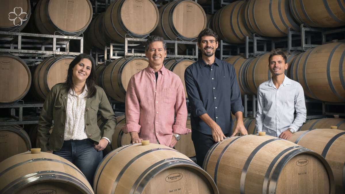 El 5 de mayo es el Día Provincial del Enólogo en Mendoza y queremos reconocer especialmente el trabajo de nuestro equipo enológico: Paul Hobbs, Andrés Vignoni, Diana Fornasero y Nicolás Antich.

¡Su pasión y conocimientos nos permiten seguir representando a Mendoza en el mundo!