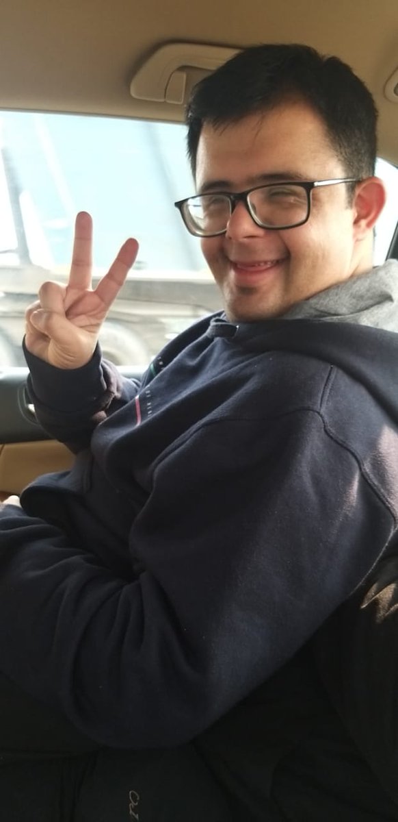 #SOSDelhi 30-yr-old Tushar Bhatia is now critical. He has Down Syndrome too
Need plasma donor of ANY blood group (Delhi)
Should've been Covid +ve in last 40 days
Need +ve, -ve reports
Should be 28 days since negative report
If female, should've never conceived

DM: <a href="/LakshiBhatia/">Lakshi Bhatia</a>