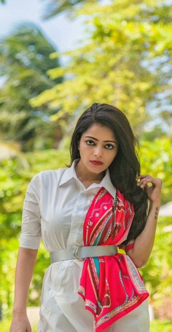 . jananiIyer