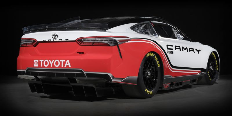 RoadandTrack tweet picture