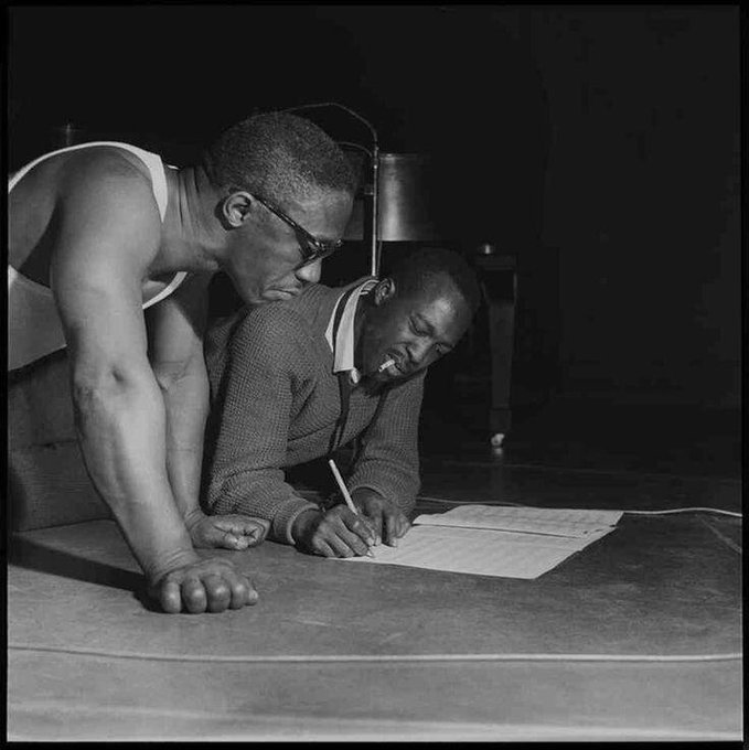 Art Blakey and Hank Mobley at RVG Studio, Englewood Cliffs, 1960 

📸  Francis Wolff

#Jazz #JazzSketches #ArtBlakey #HankMobley