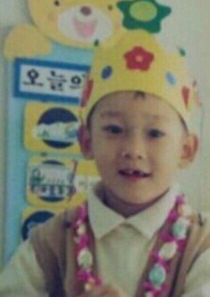 Baekchen childhood’s pics: a thread 