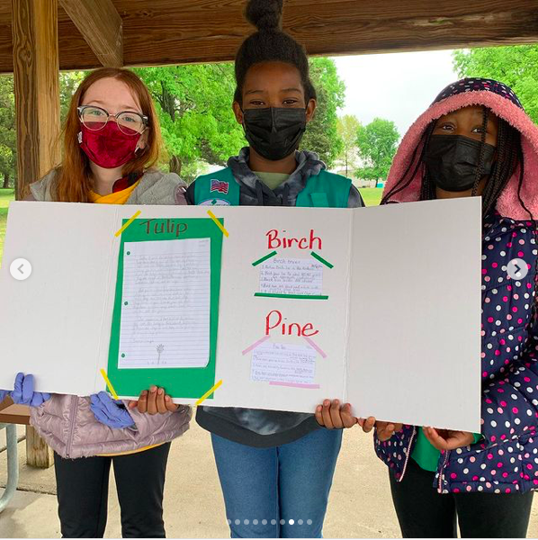 GreenInterchan1's tweet photo. Over 1,750 participants planted 6,500+ trees at their homes and in their community across TN on April 24th as part of #plantatreefortn. Our pickup site in LaVergne was run by #girlscouttrooop63. To say they did an OUTSTANDING job is an understatement!  #gsmidtn  #gsusa https://t.co/0CchBqR2Ww