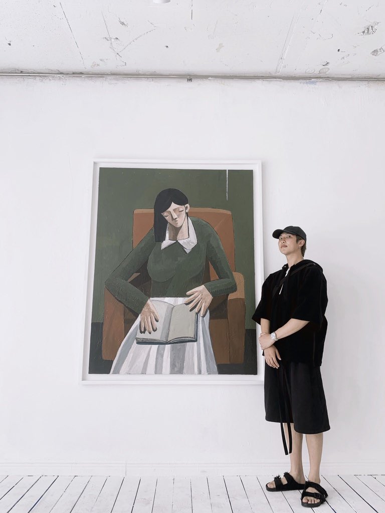 the majority of these are just namjoon at museums/gallery’s cause that’s my comfort photo