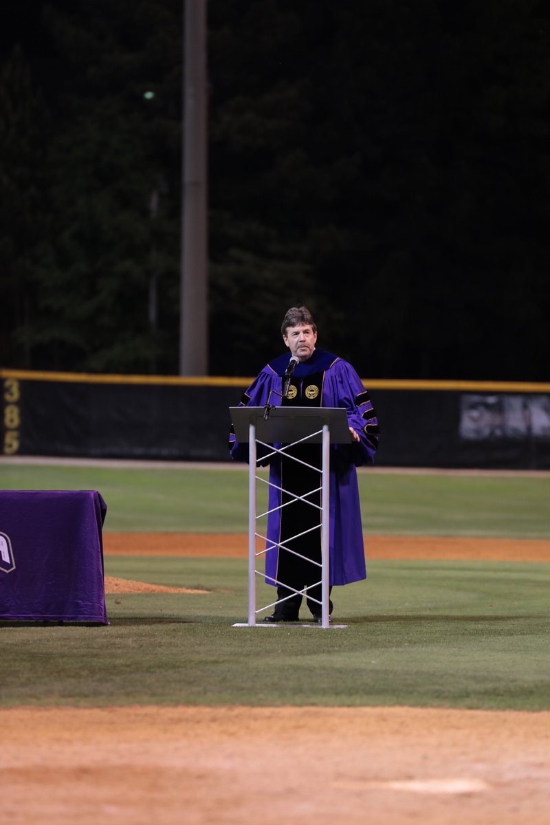 north_alabama's tweet photo. In a special ceremony Wednesday evening, President Kitts conferred the degrees on seven baseball players at the conclusion of the UNA v. ASU game at Mike D. Lane Field.

“We thank you for representing Lion athletics and this University so very well,“ said President Ken Kitts https://t.co/5s45eG5zue