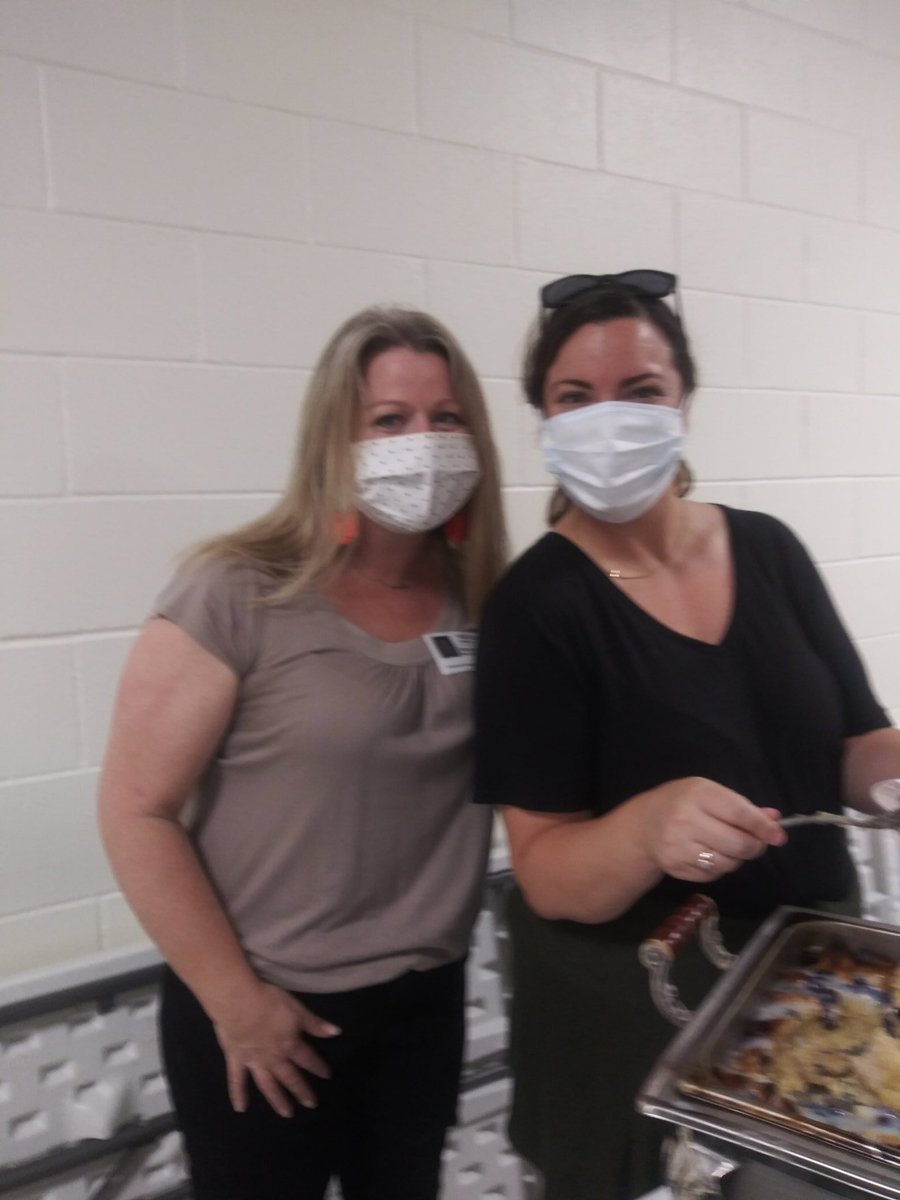 #dsePTA #dsepta #lovemypta #iamDSE #blessed I love my DSE PTA. They make us feel appreciated! WE APPRECIATE THEM! <a href="/ulmer/">ulmer</a>