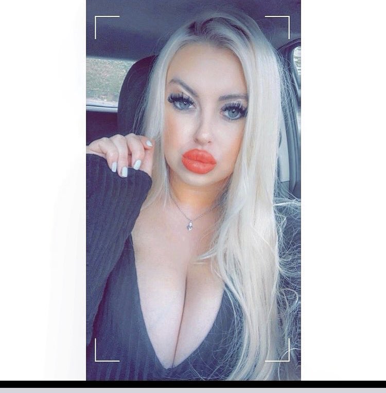 I never on here any moreee 😭😭 #selfie