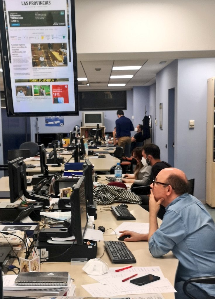 Cuenta atrás en una noche muy especial en la redacción. Un salto al futuro. Hoy llega <a href="/lasprovincias/">LAS PROVINCIAS</a> on+👇🏼