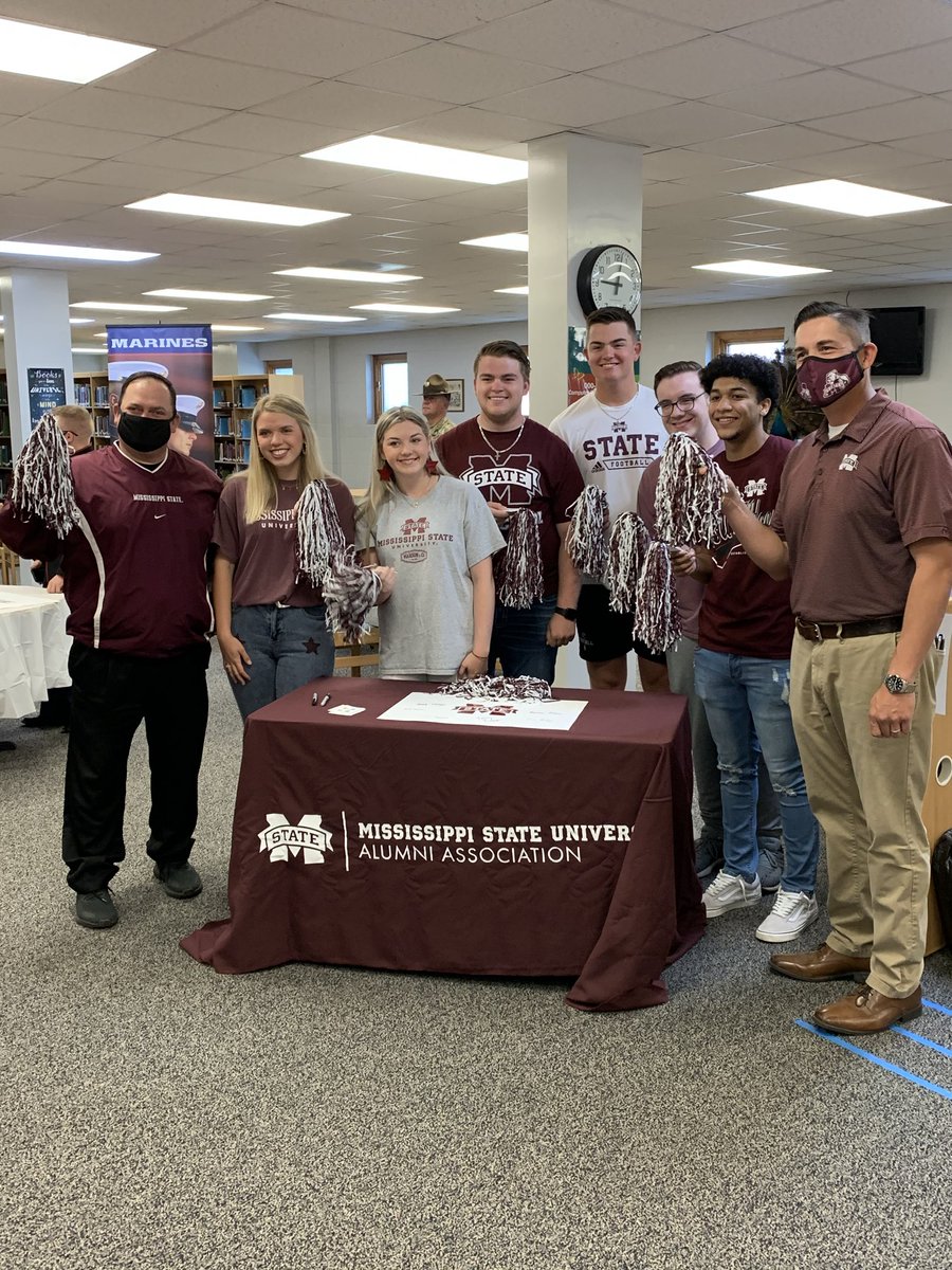 MStateTishCo's tweet photo. Signing Day at TCHS! #HailState #OurCounty https://t.co/F6IBxc7H7d
