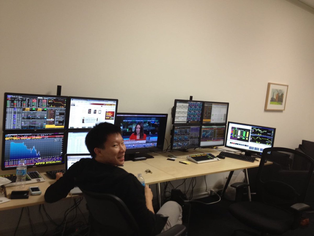 zhusu's tweet photo. Later in 2012

You haven't lived until you've hit five dealers on the same quote at 230am https://t.co/4xrJC9qUDf