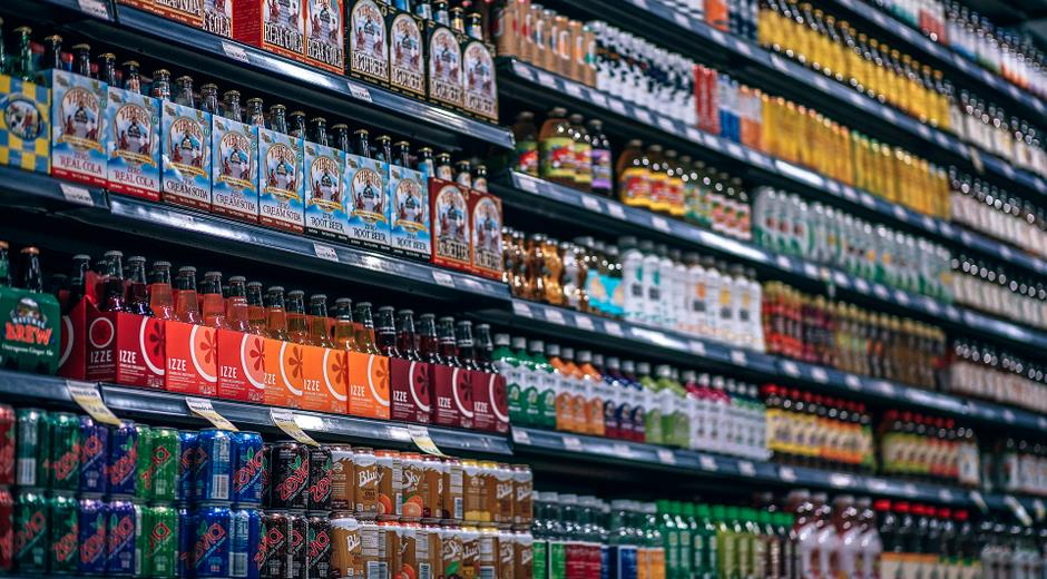 foodbiodk's tweet photo. Vil du have dine produkter i detailhandlen, men synes det er svært at finde ud af, hvordan du skal gribe det an?  Så er disse 3 tips et godt sted at starte: https://t.co/YucFsFpAR7 #dkbiz #fødevarer #ffbi https://t.co/88wuACJC2p