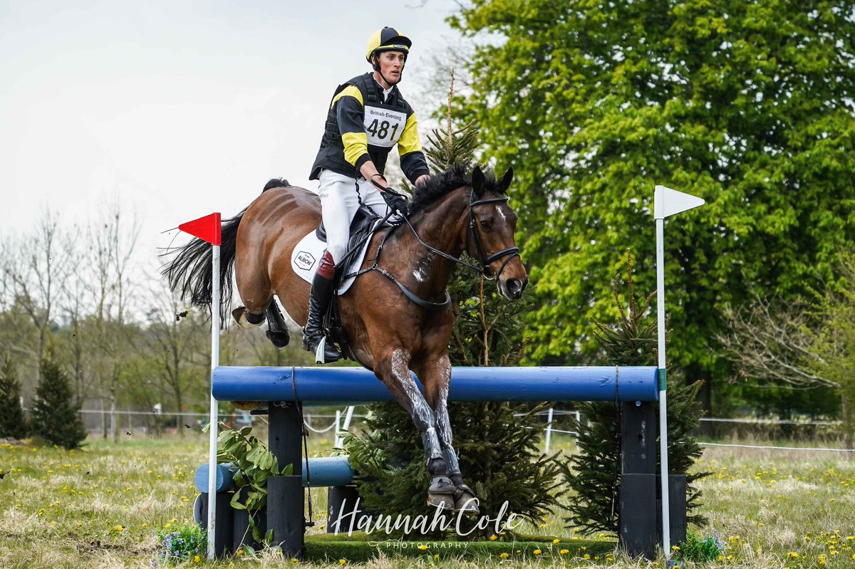 All the boys putting in great performances and double clears at Cirencester this weekend. 

Sadly The Partner didn’t get further than the showjumping warm up after overreaching just before we were going into the ring 😞🙄

📸 @justmshannah