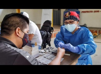 El departamento de Desarrollo Social del GAD Portoviejo, brinda atenciones médicas, psicológicas y de información sobre la pandemia, lo que estimula a las autoridades a continuar con este plan de crisis sanitaria.
Esto y más en #Capital_Noticias solo por #capitaltelevisiónenvivo