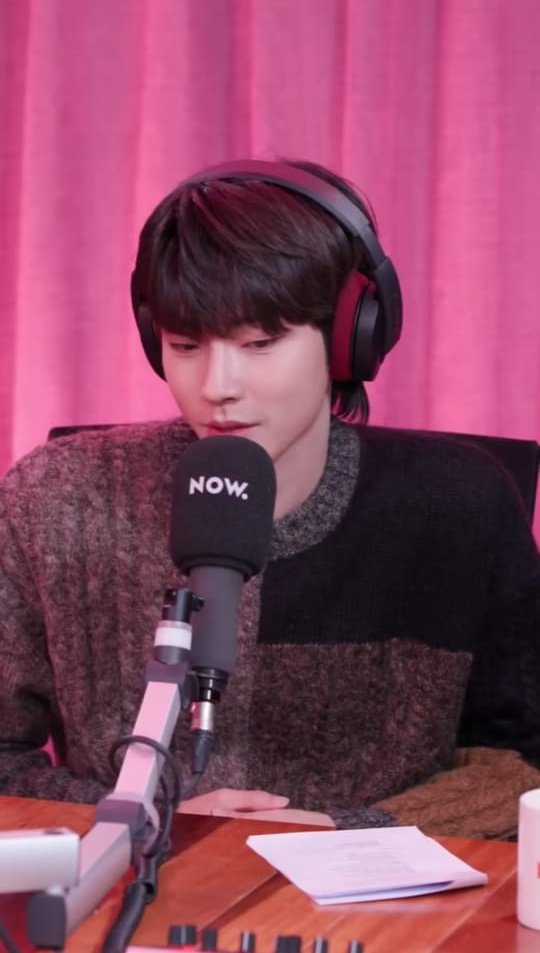 hwanginyoupbr's tweet image. #INYEOP: “Comecei minha carreira tarde. Não sou considerado velho, mas comecei mais tarde que os outros. Cada um tem um ritmo, um tempo pra achar a felicidade. Não seja tão exigente consigo mesmo. Se esperar um pouco mais, tenho certeza de que terá coisas boas te esperando.”

💖