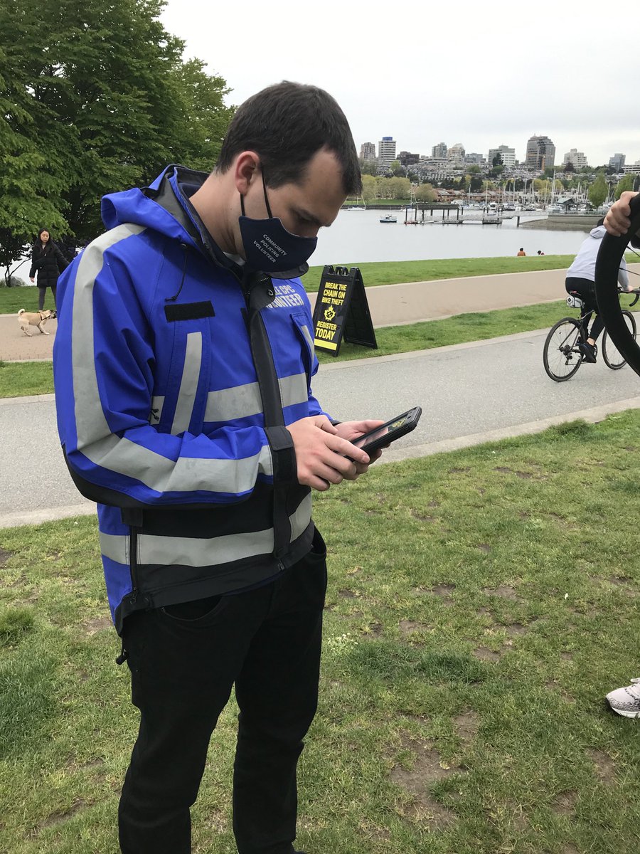 DGelmon's tweet photo. Brad from the Granville CPC assisting cst. Nicholson registering bikes for project 529 ⁦@RoadSafety_Paul⁩ ⁦@Project529BC⁩ ⁦@WECHCPC⁩ ⁦@VPDDiversity⁩ ⁦@JDoucette2050⁩ ⁦@HChristie2104⁩ ⁦@CstWoods⁩ ⁦@bcwlevp⁩ ⁦@FionaWilsonVPD⁩ https://t.co/LdSOT9rM8y