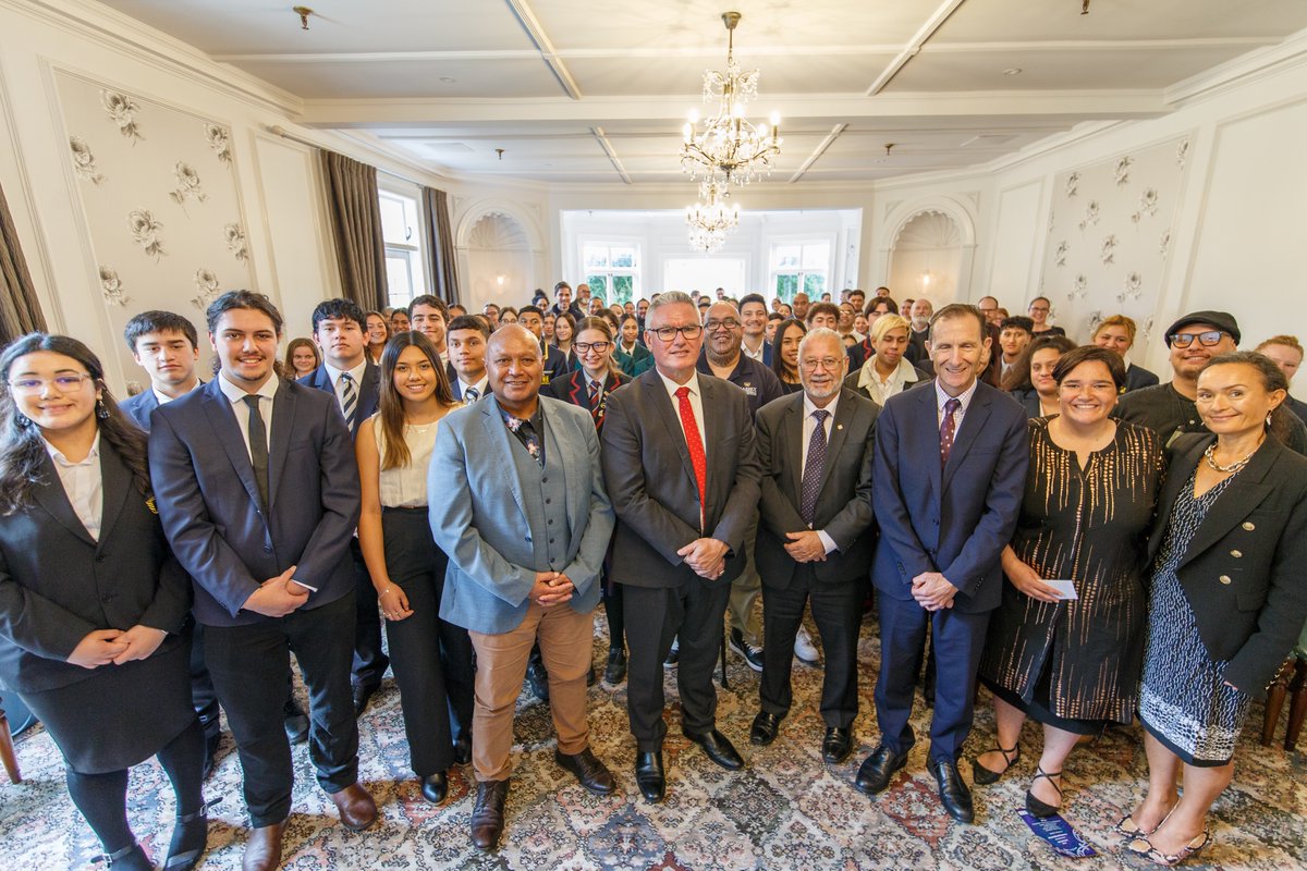 Huge news for Massey's  Pūhoro STEM Academy today.  The Ministry of Education will support the programme so it can be expanded to 5000 rangatahi Māori. massey.ac.nz/massey/about-m…