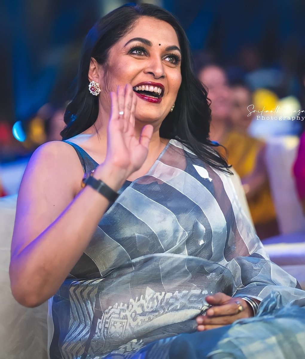 lemkeshwari's tweet photo. ✨😍❤
@meramyakrishnan 

#RamyaKrishnan https://t.co/WS15OtlFSi