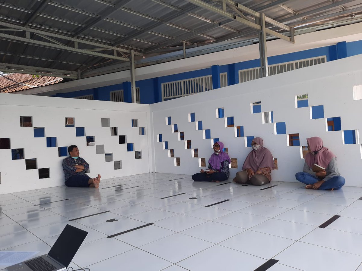 NurulRa54226647's tweet photo. Fadilah membaca Al Qur'an.

https://t.co/vMvbuwsOXl

#SMKN1TUNTANG
#ppdb2021
#sekolahbaguskabupatensemarang
#sekolahbaguskotasalatiga
#kepalasekolahsebagaiceo
#sekolahwirausaha
#sekolahberbasisdigital
#gogreenschool
#sekolahbermutu
#sekolahinovatif
#inovasisekolah
#sekolahkreatif https://t.co/UX0okXO8Dj