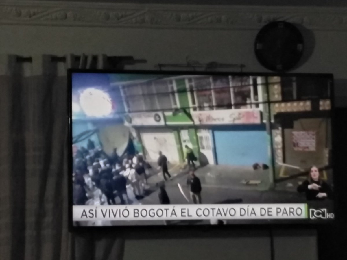 Katha981's tweet photo. @AnonymousOpCOL
A ver si cuando hackeen rcn también les enseñar a escribir 🤣🤣🤣 https://t.co/NjkWK2XNyn