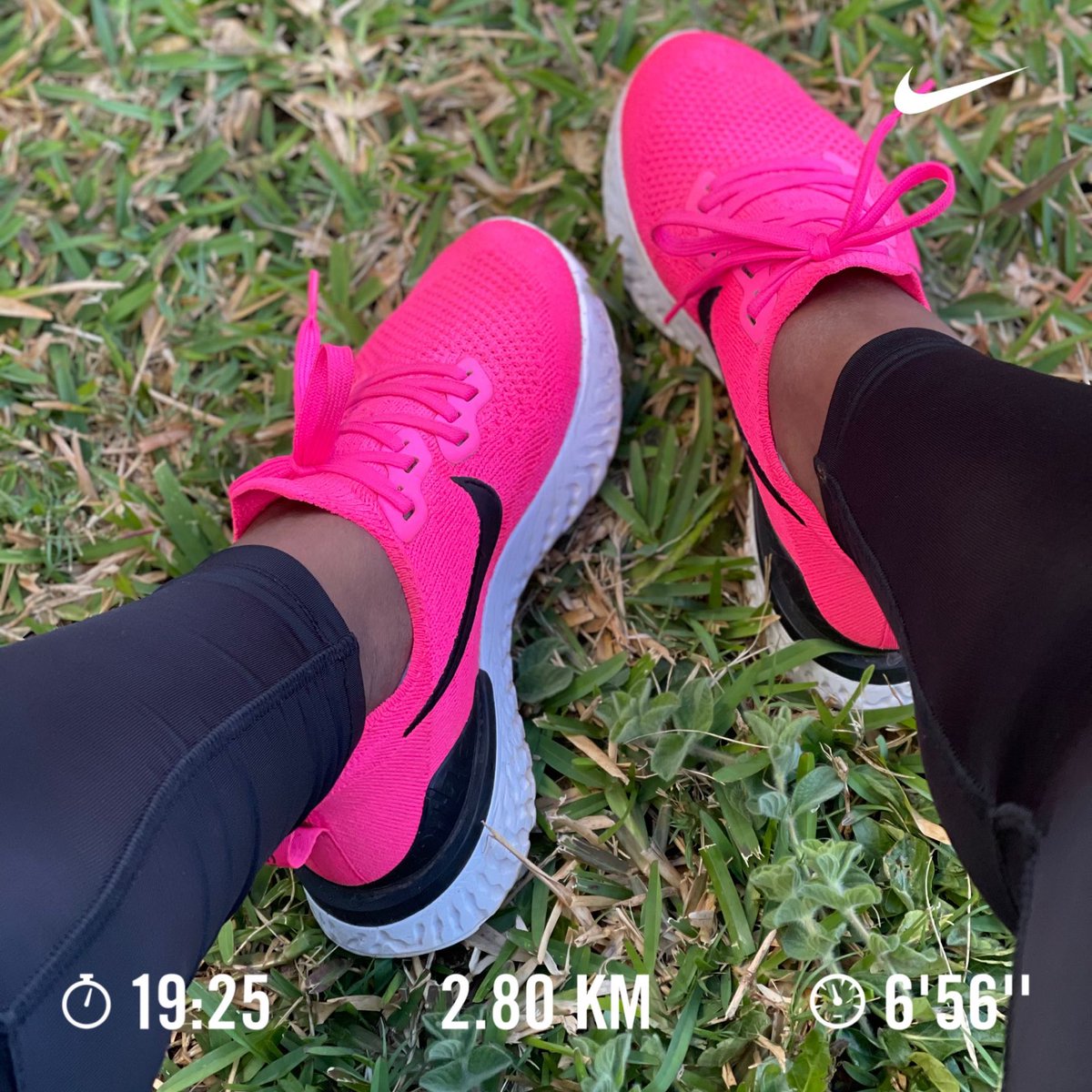 joytotheswirls's tweet photo. we ran today!!!
@bennettrun #nikerunclub #nextspeedrun https://t.co/VoTgQ7A4To