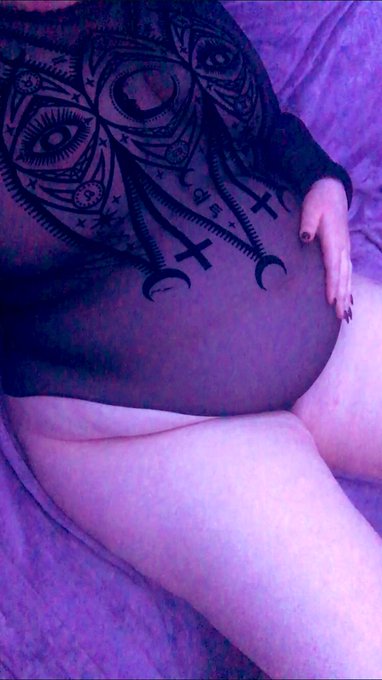 Watch 🜲 inkiighost's leaked NSFW photo on TwXstars