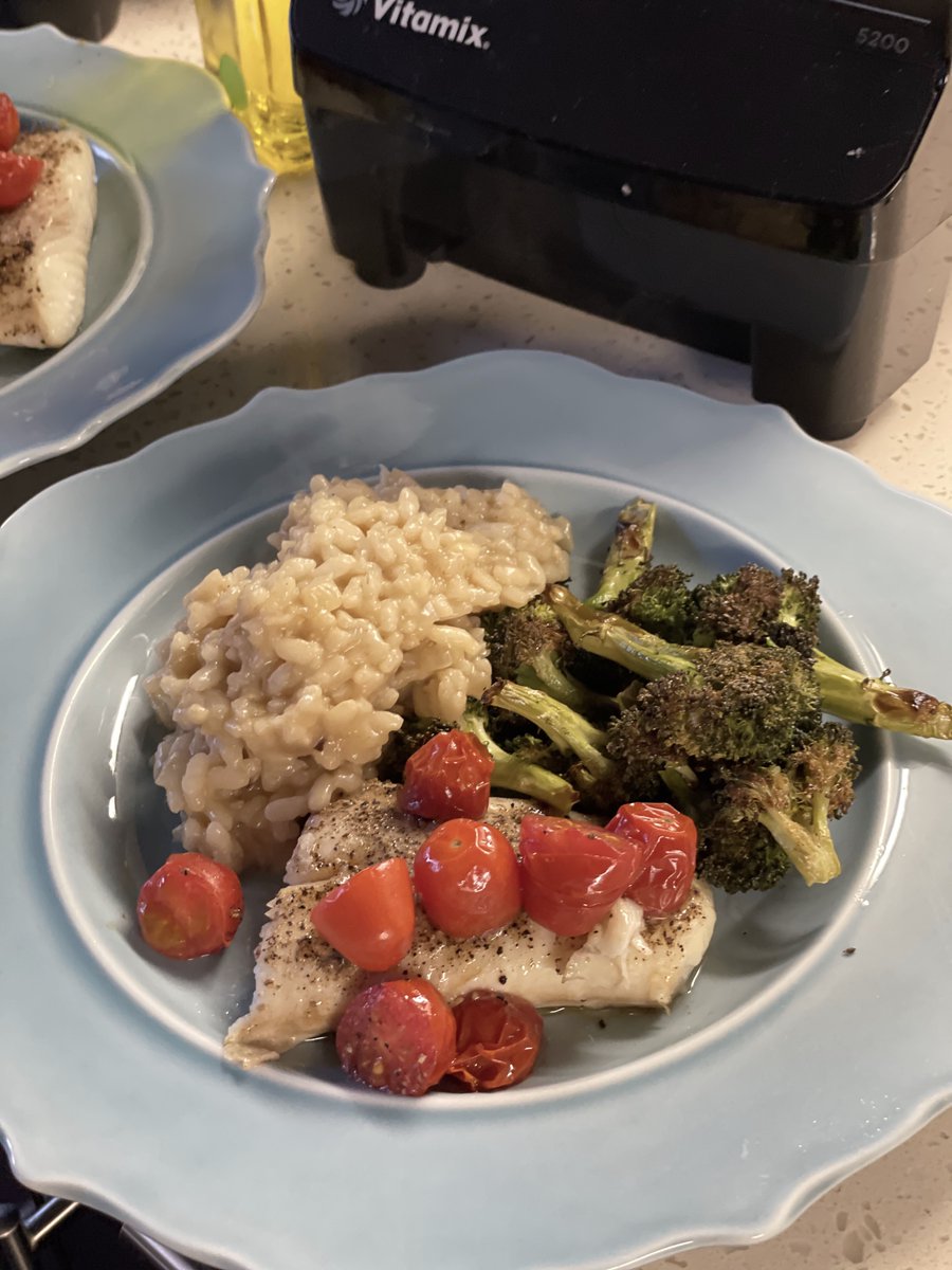 Halibut w/ Cherry TomatoesOr let's have fish! Season halibut with S&P. Add tallow to your pan, medium heat. Saute ~3 min each side. Don't be scared about it sticking; the fish will release when ready.When done, saute halved cherry tomatoes with a splash of red vinegar.