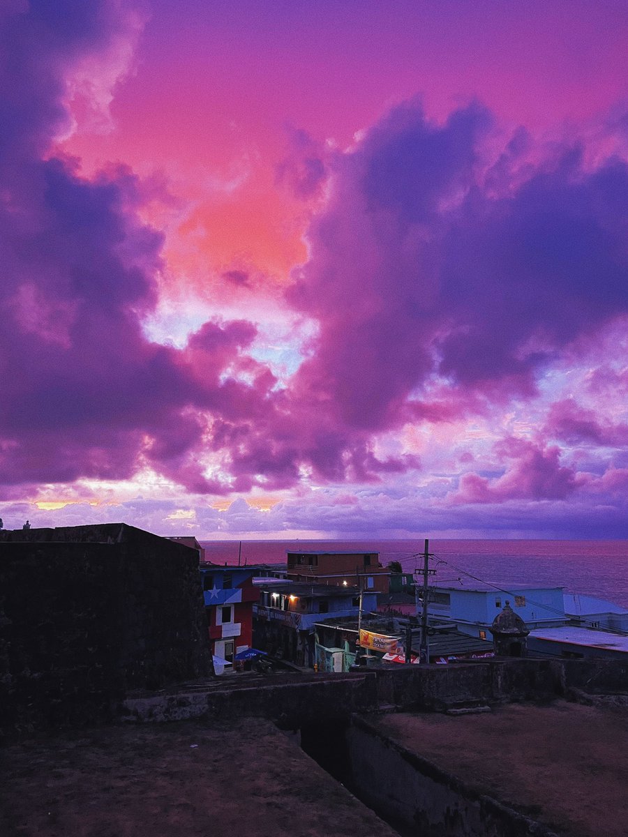 Sunset in San Juan, Puerto Rico 🇵🇷 | 04.28.2021