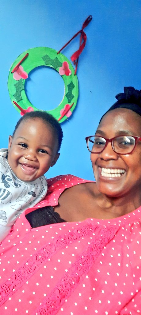 buhle_matsha's tweet photo. For immediate release:
Both parties are proud to announce that normal relations have been restored after rigorous negotiations, as witnessed by the #ColgateSmiles. They condemn in the strongest terms attempts to destabilise their all-weather friendship☺☺☺
#GogoBuhle diaries https://t.co/VHTTkw9wYD