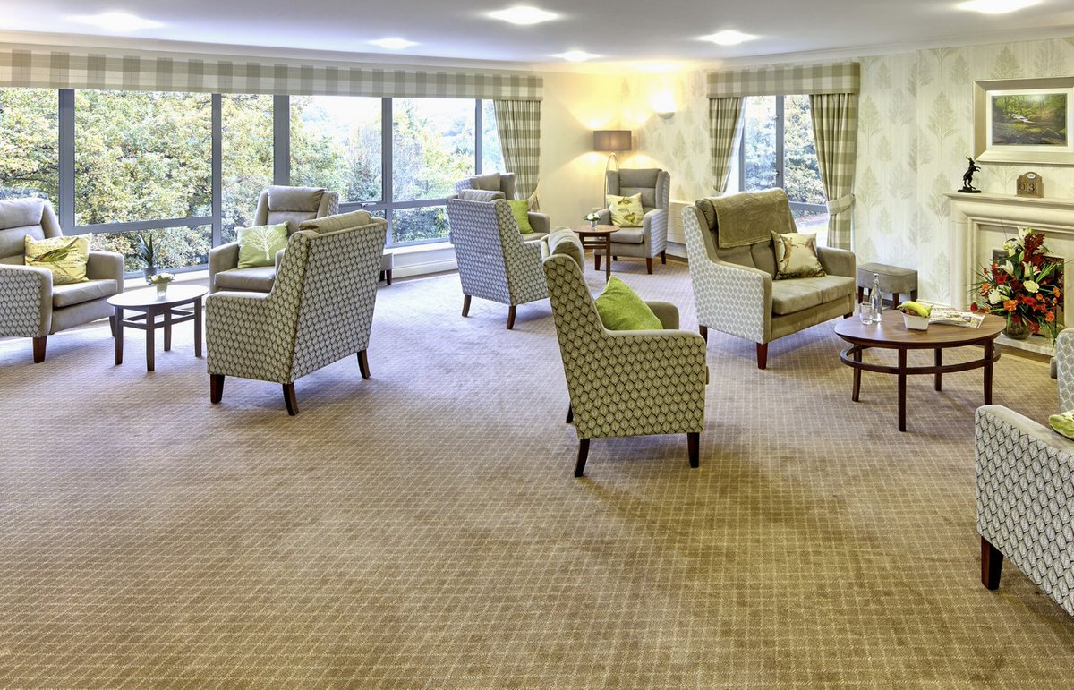 BridgeInteriorC's tweet image. Case Study! 📸

#ThrowbackThursday to a beautifully finished care home
chose subtle beige's and greens with checked prints that added interest to the schemes without being overbearing!

#carehome #care #curtains #softfurnishings #installation #casestudy