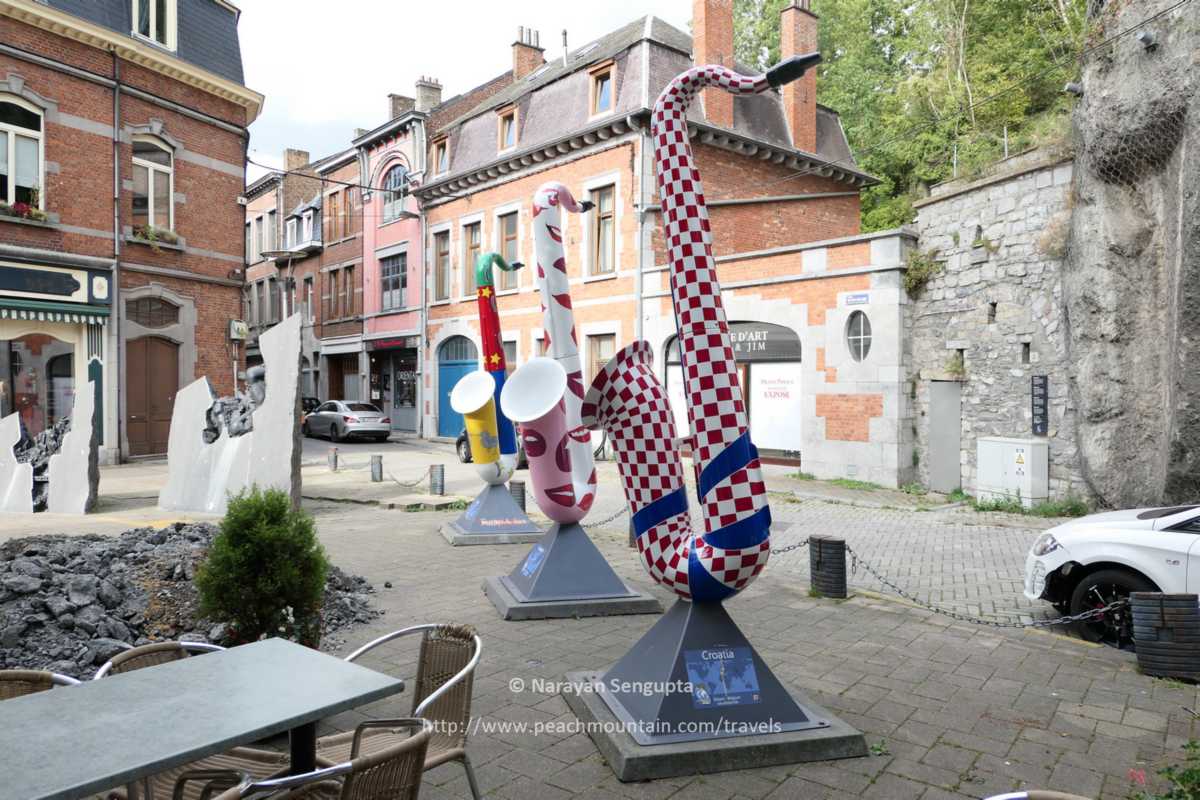 2/  #Dinant,  #Belgium - Here are some general views. Dinant is a lovely, historic town on the Meuse River, home of Adolph Saxe, inventor of the saxophone. A stunning citadelle overlooks the town and the church has the largest stain glass in the world.