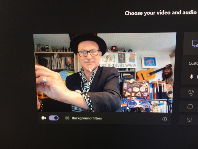 Clive PiG tweet media