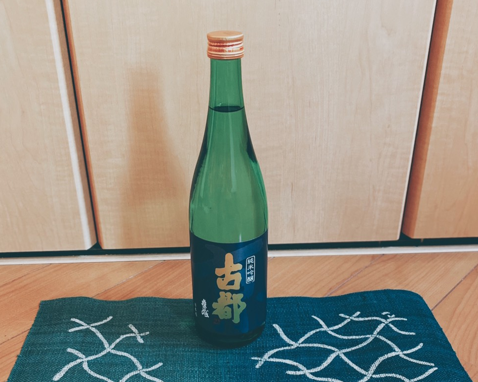 欲しいものリストから頂いてしまったのですが、メッセージが何もなかったので、とりあえずお礼絵が拝み倒すねこにゃなんですけど、本当ありがとうございます!!!
最近色々あって心がささくれ立ってたのでお気遣いが本当に嬉しいです……。